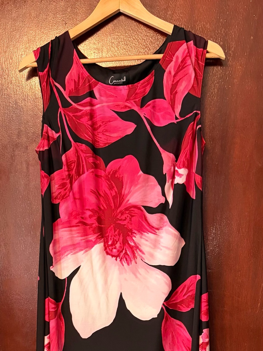 Women’s Connected Apparel Black & Pink Floral Sleeveless Dress